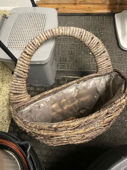 Photo of free Garden items including planter/hanging basket etc (Greaves LA1) #4