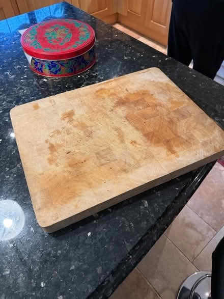 Photo of free Wooden chopping board (Charlton Kings) #1