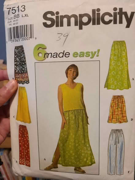 Photo of free L/XL Skirt/pants sewing pattern (Point richmond) #1