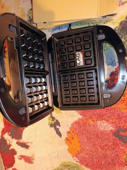 Photo of free New Waffle Maker/Toastie (Teignmouth TQ14) #1