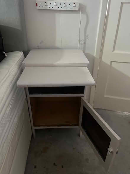 Photo of free Vintage bedside cabinet & pull out (North Bushey WD25) #3