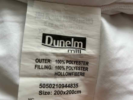 Photo of free Double Duvet, 13.5 tog (Ravenscourt Park W6) #2