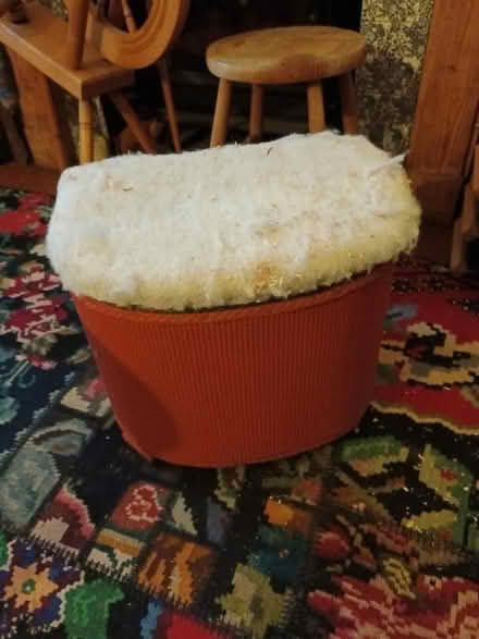 Photo of free Lloyd Loom style ottoman (Frankwell SY3) #1