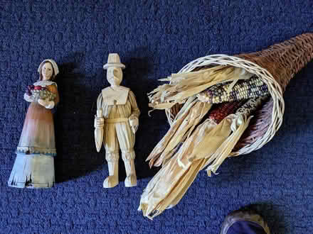 Photo of free Thanksgiving decoratins (21st and Hover) #2