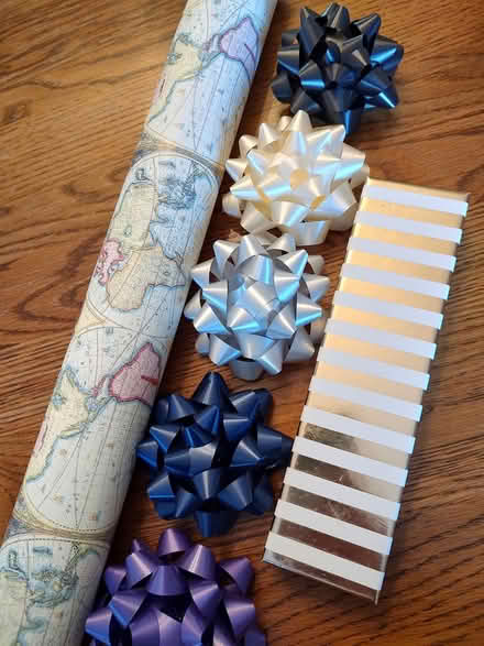 Photo of free Gift wrap items (Odenton) #1
