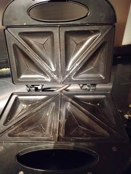 Photo of free Sandwich maker Russel Hobbs (Adamsdown CF24) #2