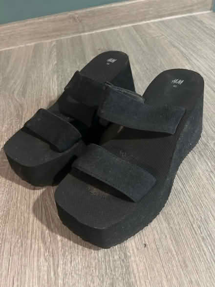 Photo of free H&M Black Platform Wedge Sandals. Size 42. (Southsea PO4) #1