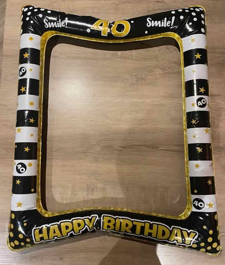 Photo of free 40th Birthday photo frame prop (Bakersfield NG3) #1