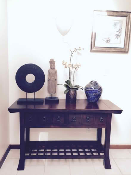 Photo of free Entrance Table (Campbell) #1