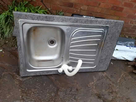 Photo of free Stainless steel sink (Malvern Wells (WR14)) #1