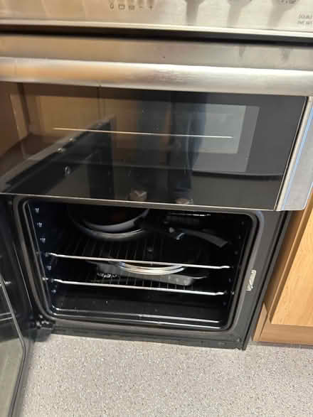 Photo of free Electric Cooker (Ryde PO33) #3