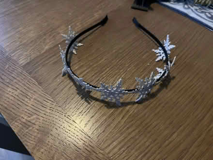 Photo of free snowflake headband (Botley OX2) #1
