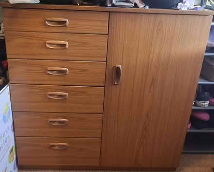 Photo of free Lovely unit (Croydon CR2) #1