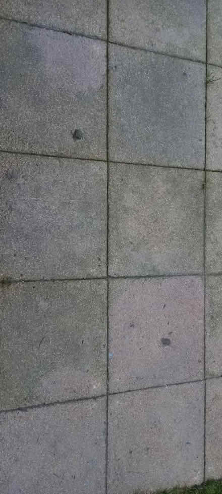 Photo of Paving slabs (Oxley wolverhampton WV10 6) #1