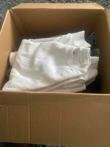 Photo of free Girls XS/S clothes bundle (Offerton SK1) #1