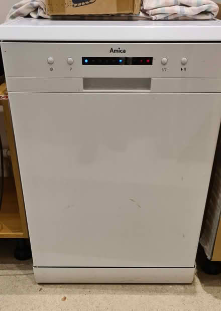 Photo of free Dishwasher - freestanding (Dorking RH4) #1