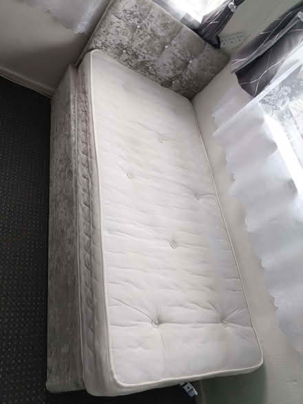 Photo of free Wooden desk and single bed with mattress (New Farnley LS12) #3