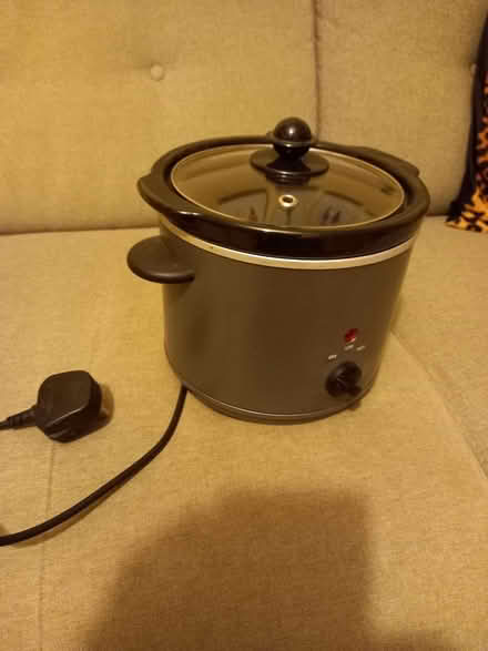 Photo of free Slow cooker (CT10) #1