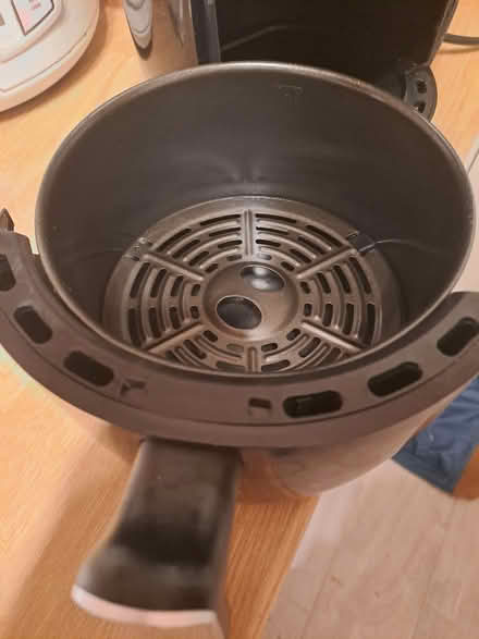 Photo of free Air fryer (West Town WF13) #2