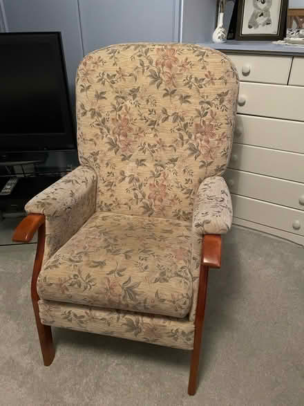 Photo of free Arm chair. Upholstered ,comfortable and easy to get out of. (Cornton FK9) #1