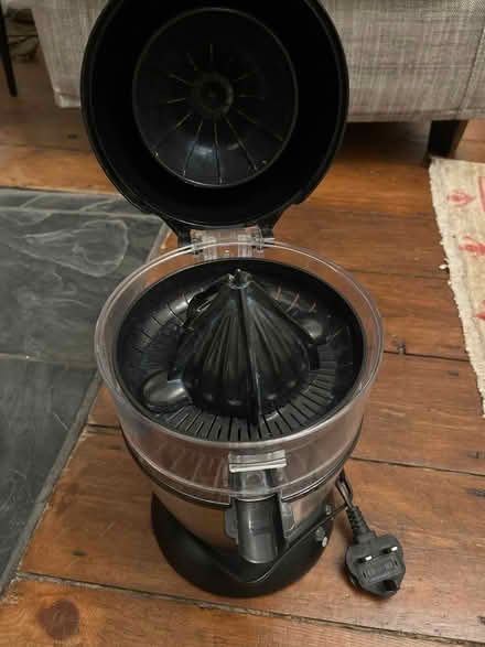 Photo of free Citrus juicer, electric (Lower Weston) #2