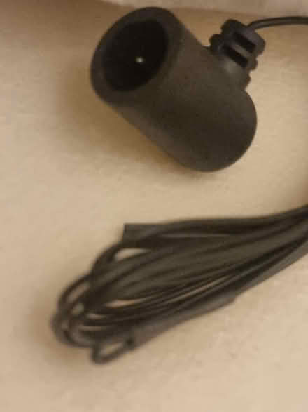 Photo of free Leads, cables, router and more (stroud green N4) #2