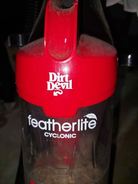 Photo of free Dirt Devil Featherlite Vacuum (94015) #2