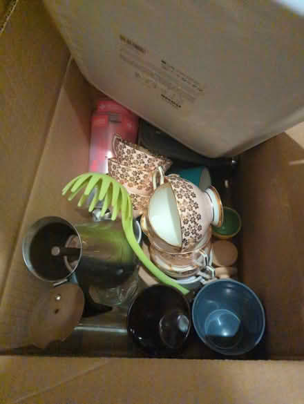 Photo of free Box of kitchen ware (Partick (G11)) #1