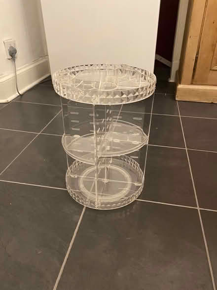Photo of free Rotating make up stand (Lochend EH6) #4