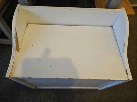 Photo of free White blanket box/seat (Willaston CH64) #1