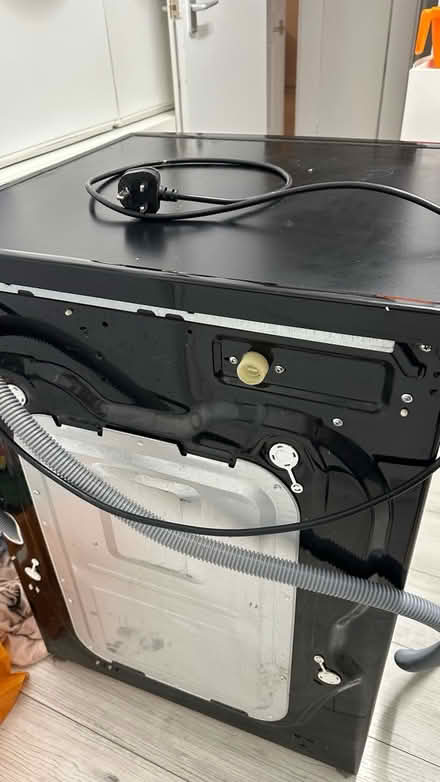 Photo of free Old lg washing machine (New Eltham SE9) #2