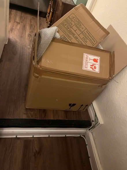 Photo of free Lots of boxes and packing materials (edgbaston B16) #1