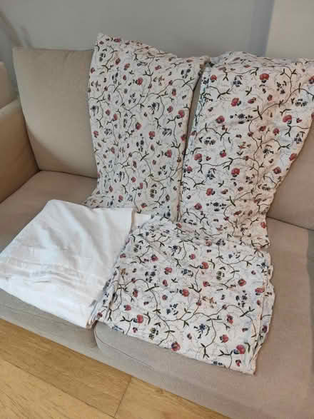 Photo of free Two single duvet covers +sheets (Hanwell W7) #1