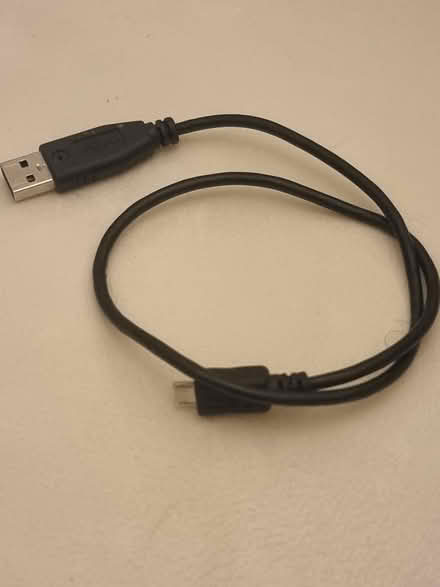 Photo of free Leads, cables, router and more (stroud green N4) #4