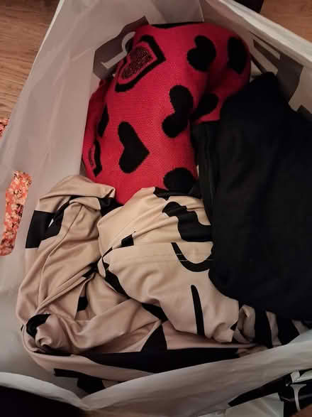 Photo of free Female clothes size 18 (LU2, Luton) #2