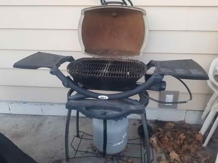 Photo of free Outdoor grille (Ashland and River Street) #2