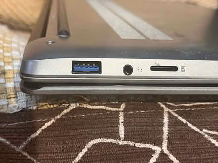 Photo of Leads for a mystery laptop (Clive Vale TN35) #1