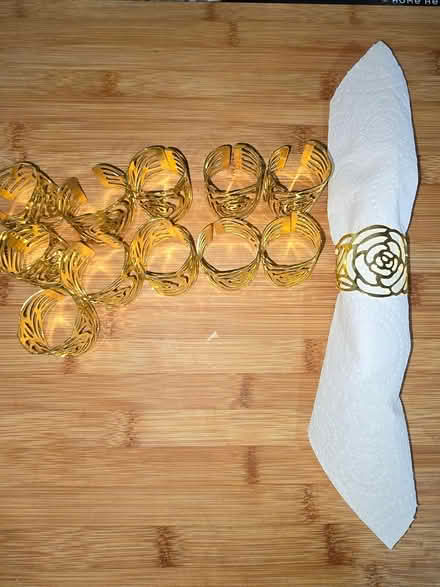 Photo of free 12 Napkin Holder (BH2) #1