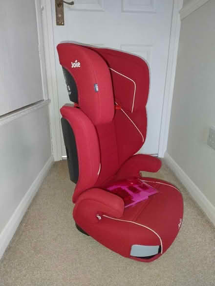Photo of free Joie 'trillo' Group 2/3 Safety Car SeatCar Seat an (Bushey Village WD23) #2