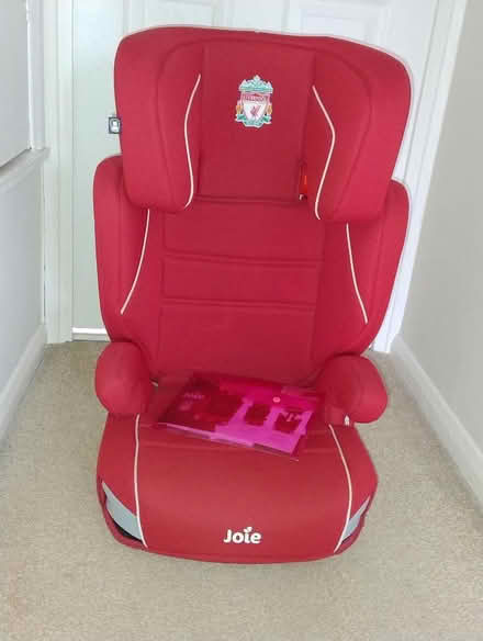 Photo of free Joie 'trillo' Group 2/3 Safety Car SeatCar Seat an (Bushey Village WD23) #1