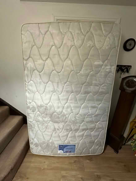 Photo of free Small double bed(4ft) (Grove, OX12) #3