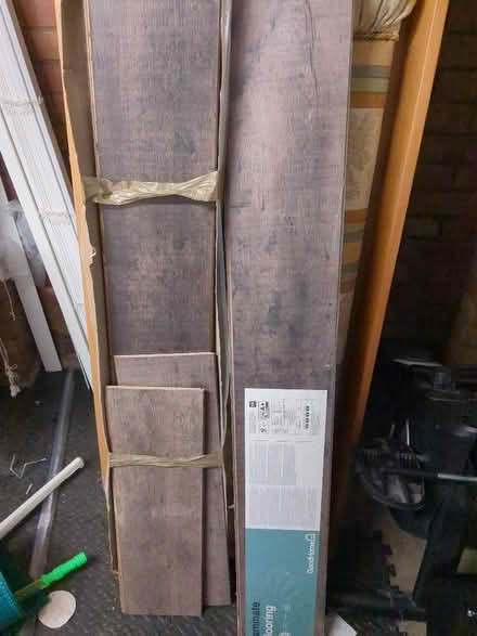 Photo of free Laminate flooring (Carlton WF3) #1