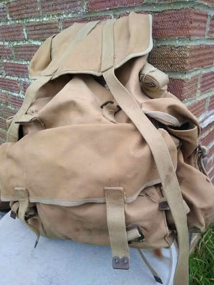 Photo of free Rucksack- antique (West Worthing BN13) #1