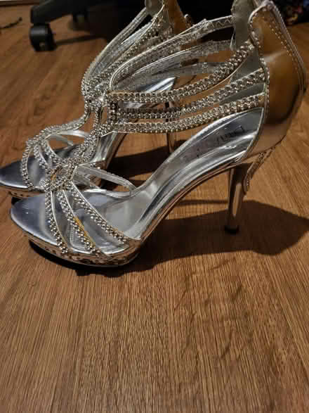 Photo of free Size 6 heels (Dursley) #1