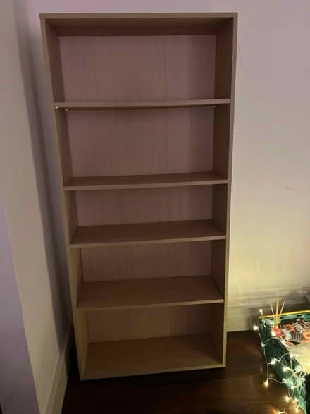 Photo of free Wood effect Bookcase (SE5) #1