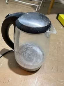 Photo of free old working kettle (Bennetts End HP3) #1