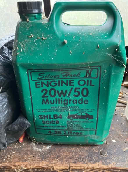 Photo of free Engine oil (SE24) #1