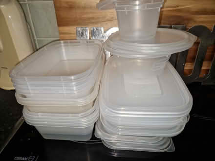 Photo of free Plastic containers and lids (Ware SG12 0) #1