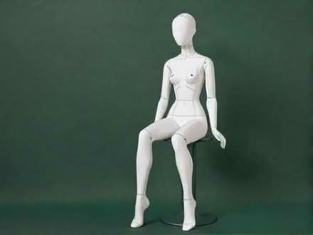 Photo of Sitting mannequin (West Kirby CH48) #1