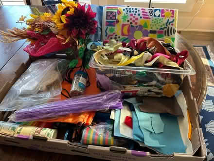 Photo of free Arts and Crafts Bonaza (Grosvenor) #1